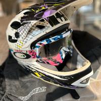 Casco downhill Specialized