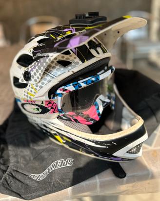 Casco downhill Specialized