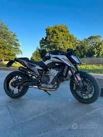 Ktm Duke 790 A2