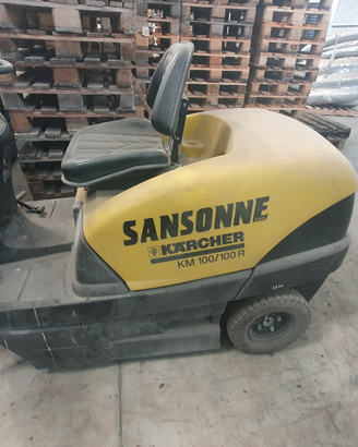 Spazzatrice Karcher Usata KM 100/100 RD