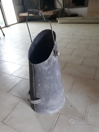Secchio cenere camino