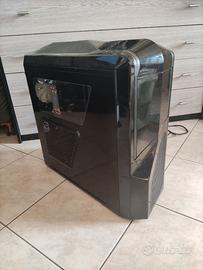 Computer desktop da gaming eccellenti condizioni