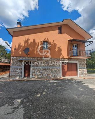 Casa indipendente - Cascia