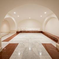 Deposito a Napoli Via Diocleziano 1 locali