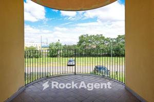 BILOCALE CON DUE TERRAZZI