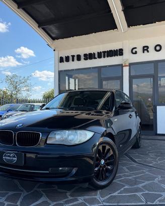 Bmw 116d 5p 2.0 Futura 116cv Total Black okneopate