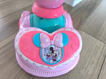 Aspirapolvere giocattolo Disney 