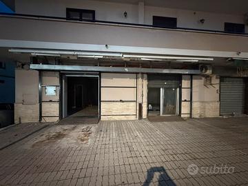Locale commerciale