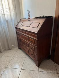 Scrittoio in legno