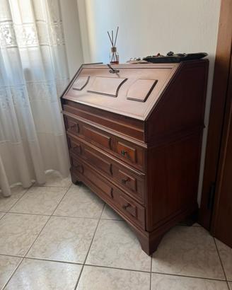 Scrittoio in legno