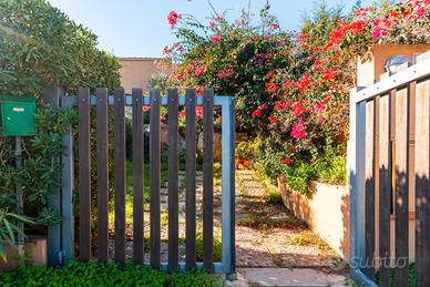 Villa bifamiliare a 50 mt dal mare