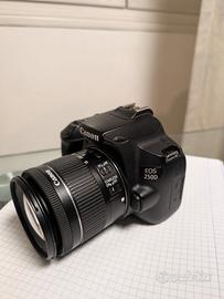 Canon EOS 250D + ott. Canon 18-55 + 256gb SD card
