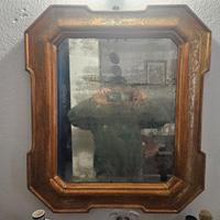 Antica specchiera con specchio originale 800