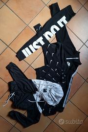 Vestiti nike originali con etichetta