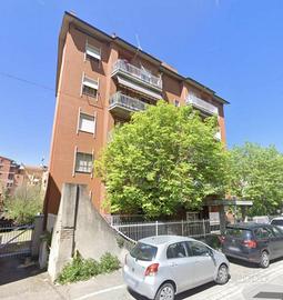 Immobile in asta di 78 m² con 3 locali e box auto 