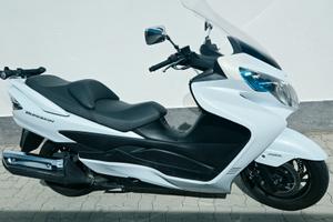 Suzuki AN Burgman 400 ABS