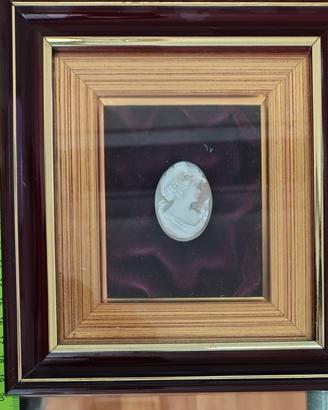 cameo di Torre del Greco in cornice