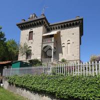 PORZIONE DI BIFAMILIARE A BRIVIO