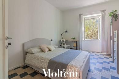 Stanza in appartamento di 65 m² a Lecco