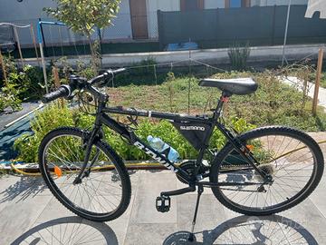 B'TWIN Rockrider 300 – Mountain Bike 26"