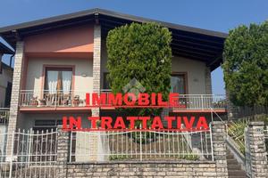 VILLA SINGOLA A CALCINATO
