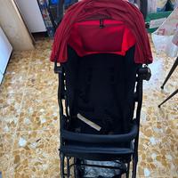 Passeggino richiudibile a libro