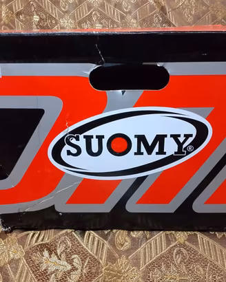 Casco suomy