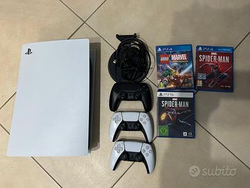 PS5 versione disco + 3 joystick e giochi spiderman