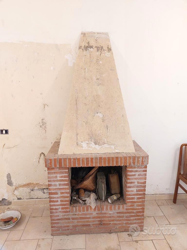 Linera: fabbricato rurale con 6000 mq di agrumeto - Altro