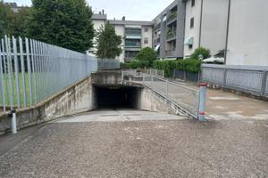 Santa lucia ampio garage