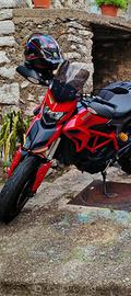 Ducati 821 hyperstrada 