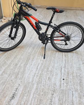 bicicletta ragazzo