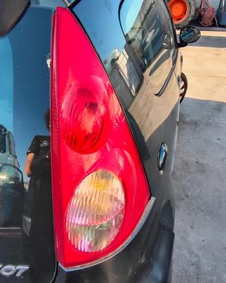 PEUGEOT 107 2006 STOP POSTERIORE SX/DX