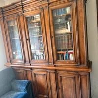 Libreria in legno massello