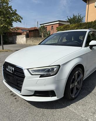 AUDI A3 SPORTBACK DESIGN 2.0 150CV TDI