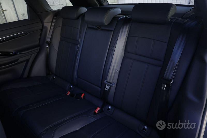 Land Rover Range Rover Evoque 2022 photo 4