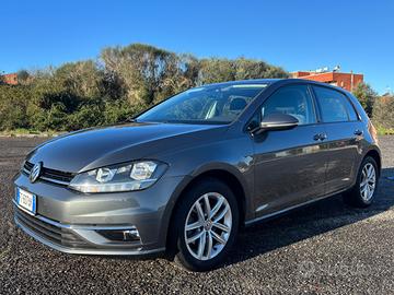 Volkswagen Golf 1.6 TDI BMT DSG