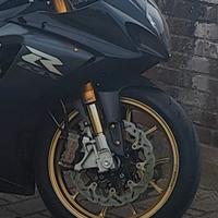 Gsx r 1000 k7