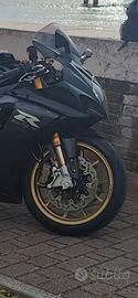 Gsx r 1000 k7