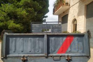 Cassone ribaltabile motocarro Guzzi