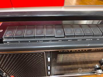 radio grundig satellit 2000 1973-75