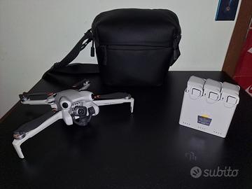 Dji Mini 4 Pro Fly more con Care Refresh