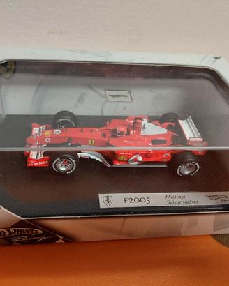 ferrari F2005 Schumacher Hot Wheels.1:43 Nuova