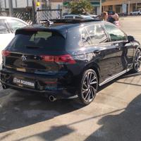 Volkswagen Golf GTI 2.0 TSI DSG