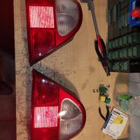 Coppia Fari posteriori MG ZR - Rover 25 / 200