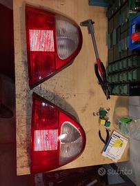 Coppia Fari posteriori MG ZR - Rover 25 / 200