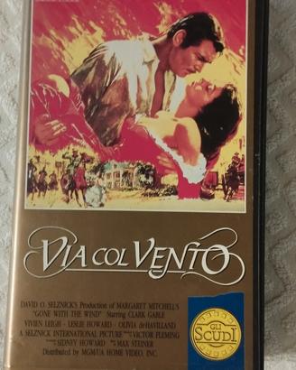 VHS videocassetta film Via col vento