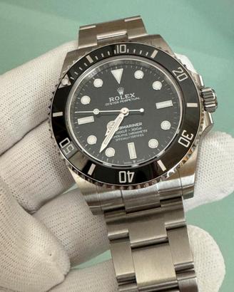 Rolex Submariner Nuovo no data referenza 124060