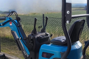 Mini Escavatore 10 q.li