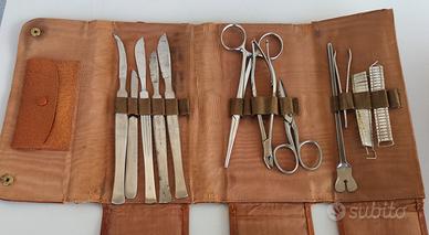 Trousse chirurgica tascabile vintage  dimensioni c